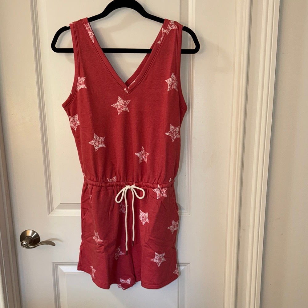 Red Star-Patterned Short Romper